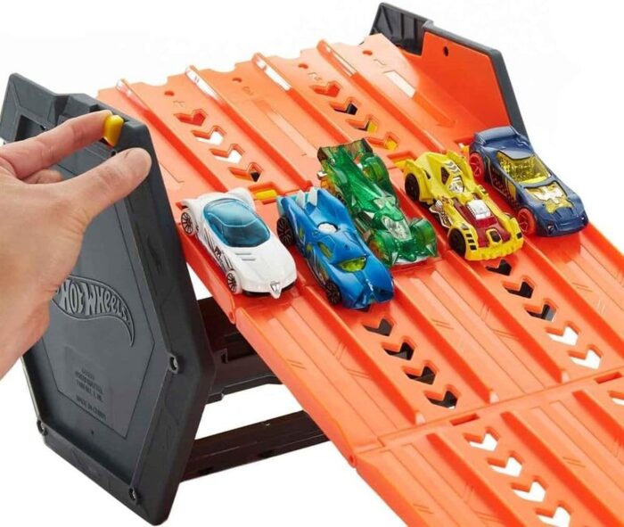 Hot Wheels Roll Out Raceway, Track Set - Image 5